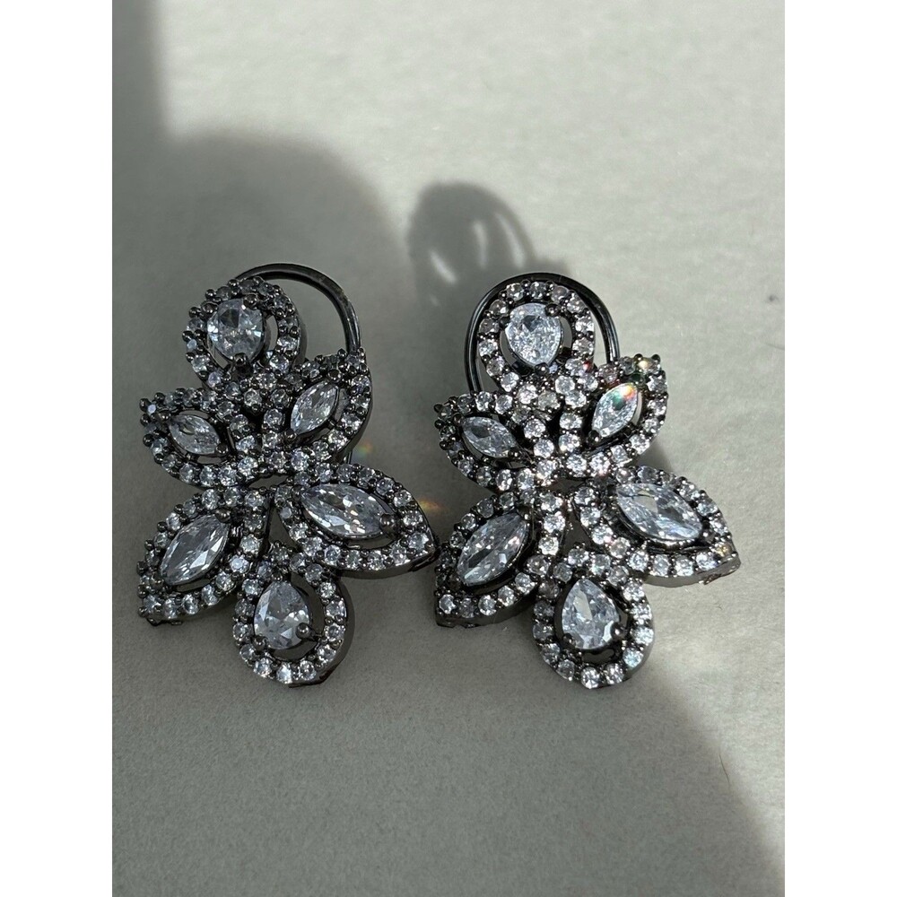 Yashika Victorian Floral Stud Earrings - Paisley Pop Black Rhodium CZ